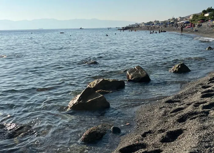 On The Sea Apartmán Reggio di Calabria